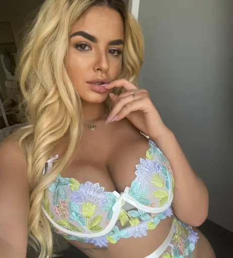 Image 12086892 from kathrineonline / kathrine / thickteeniequeen