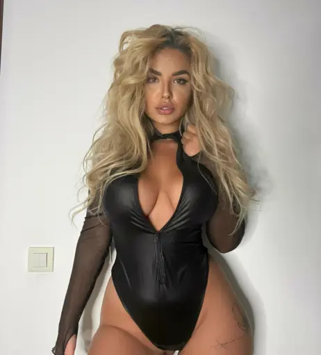 Image 12086829 from kathrineonline / kathrine / thickteeniequeen