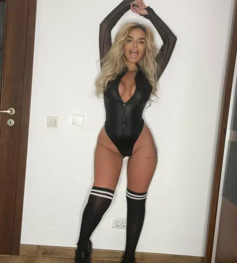 Image 12086846 from kathrineonline / kathrine / thickteeniequeen