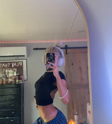 Image 12083512 from tolipanth33r