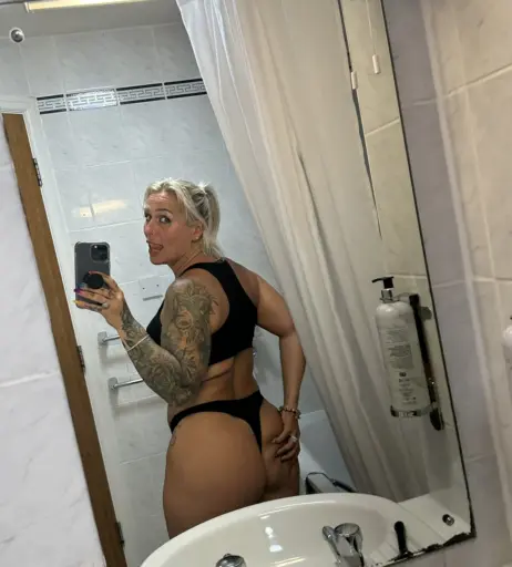 Image 12082873 from Emma FanFucks / brithotwife