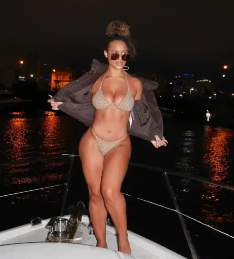 Image 12089395 from Erica Fontaine