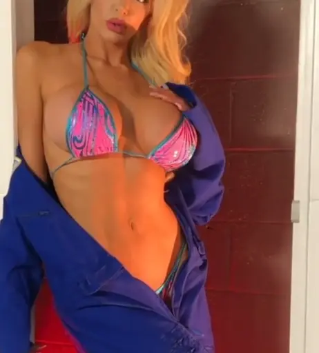 Image 1393692 from Nicolette Shea