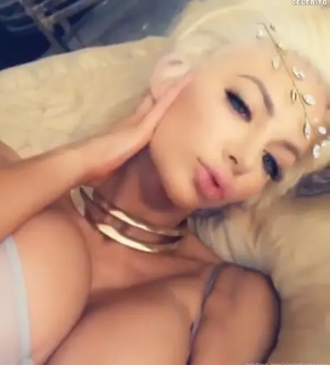 Image 1393993 from Nicolette Shea