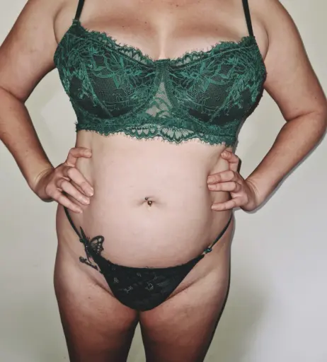 Image 13555043 from curvyaussiebabe9823