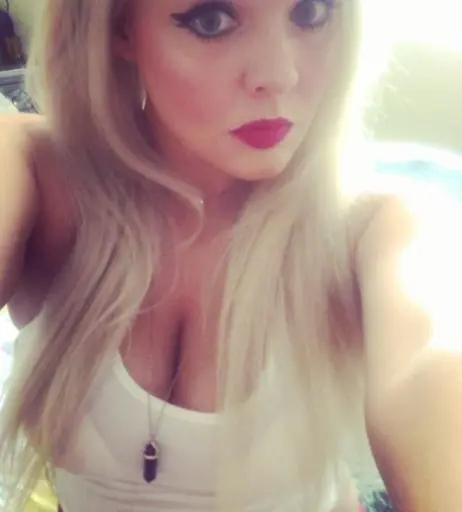 Image 13584114 from curvaceous_barbie