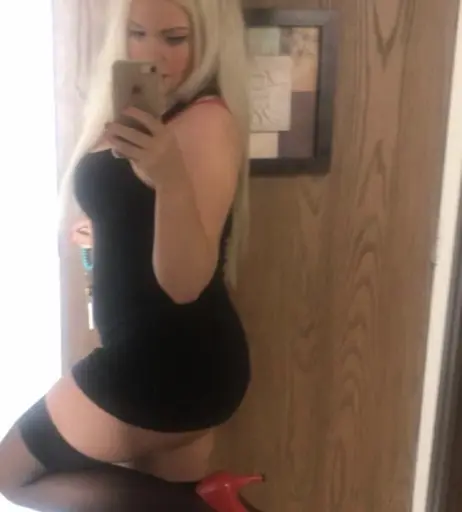 Image 13584275 from curvaceous_barbie
