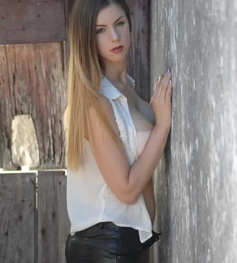 Image 1325258 from Stella Cox
