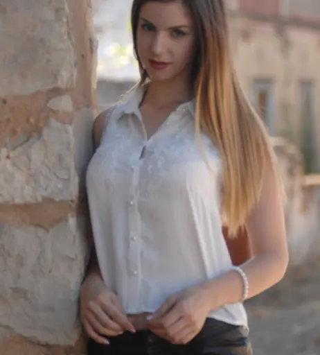 Image 1323272 from Stella Cox
