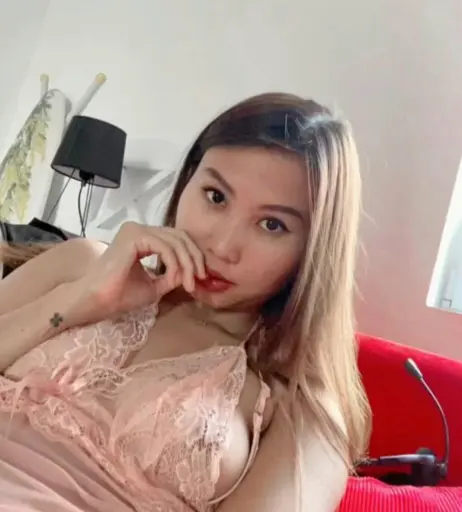 Image 13097210 from larajeanhoneyyy