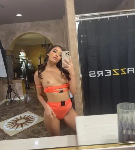 Image 1895513 from Emily Willis