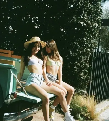 Image 1896561 from Emily Willis