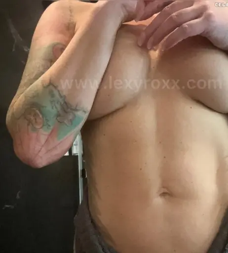 Image 1893483 from Lexy Roxx