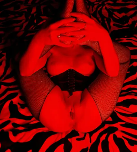 Image 1886488 from AtomicBrunette18