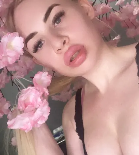 Image 18813900 from latinmoniquexx