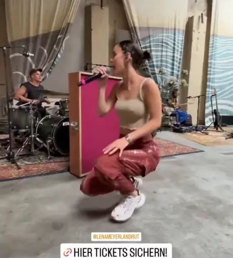 Image 1877289 from Lena Meyer-Landrut