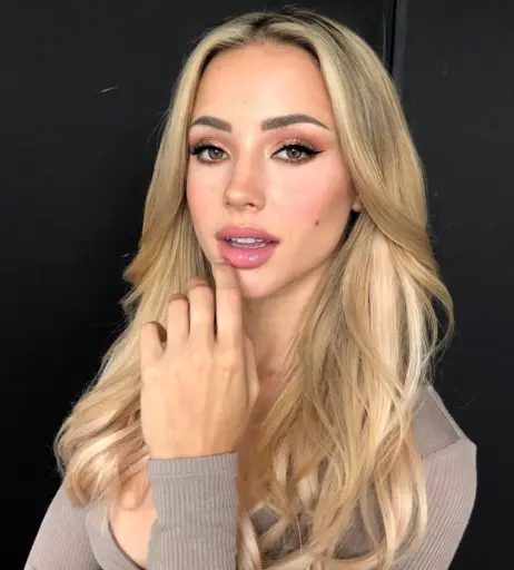 Image 1874529 from Charly Jordan
