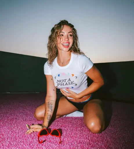 Image 1878204 from Charly Jordan