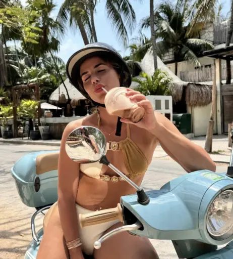 Image 1866636 from Sarah Engels