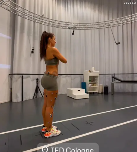 Image 1867973 from Sarah Engels