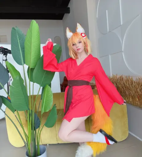 Image 1863453 from Caticornplay