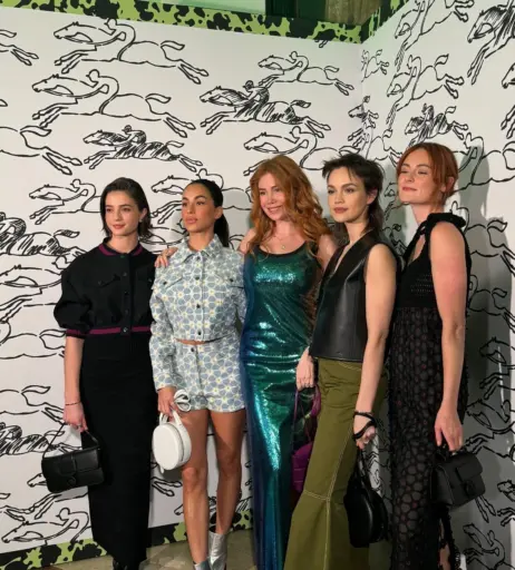 Image 1863029 from Palina Rojinski