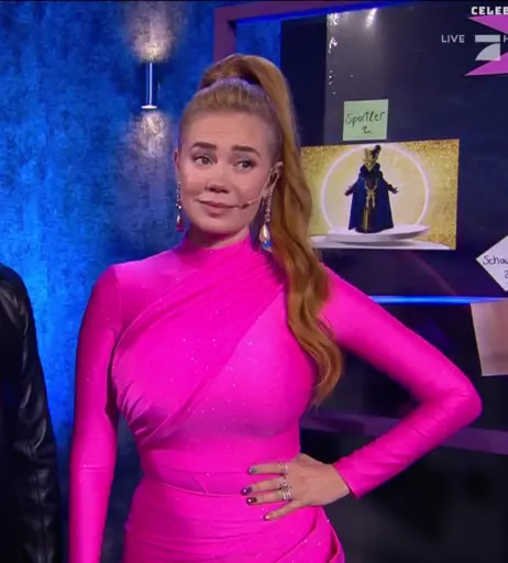 Image 1863335 from Palina Rojinski