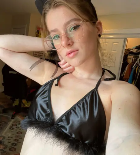 Image 1851869 from Tori Page