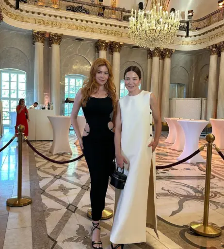 Image 1853419 from Palina Rojinski