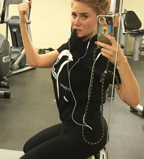 Image 1859420 from Palina Rojinski