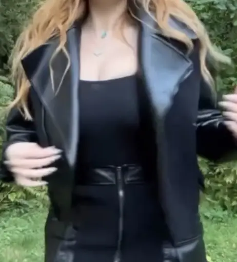 Image 1859168 from Palina Rojinski