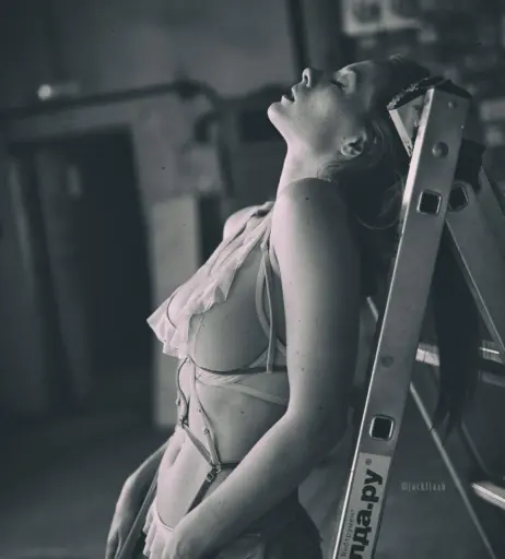 Image 1846424 from Olga Kobzar