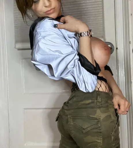 Image 1847073 from Tessa Fowler