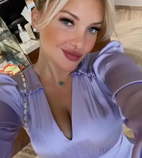 Image 1841533 from Evelyn Burdecki