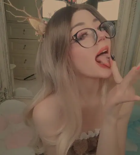 Image 1841956 from youraldora