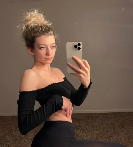 Image 1840056 from daintytits