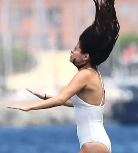 Image 1849645 from Selena Gomez