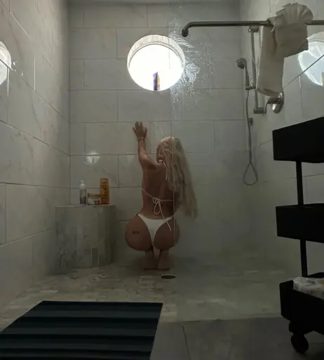 Image 1848090 from Gwendolynceline