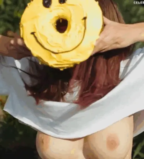 Image 1837543 from Emily Ratajkowski