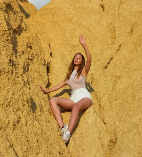 Image 1831330 from Olga Kobzar