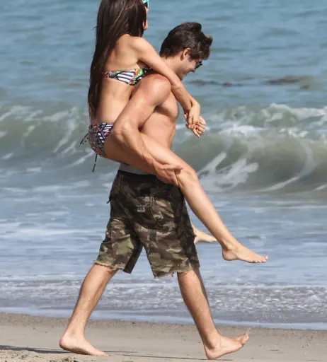 Image 1832560 from Ashley Tisdale