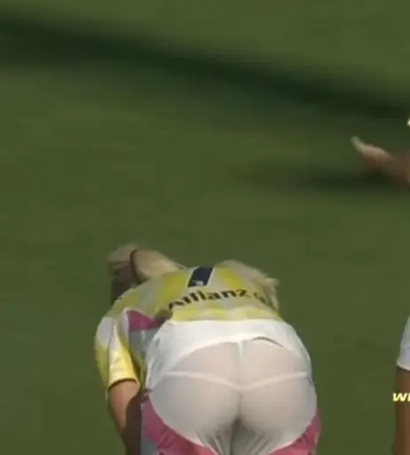 Image 1838332 from Alisha Lehmann