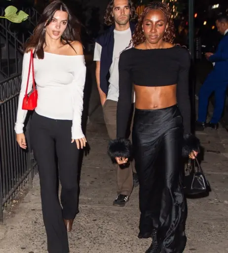 Image 1838275 from Emily Ratajkowski