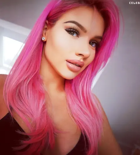 Image 1825730 from Shirin David