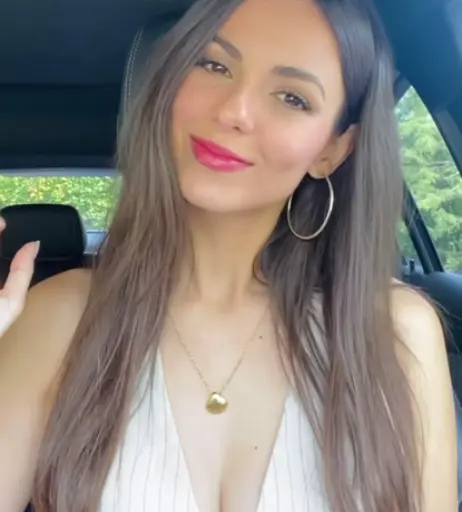 Image 1825340 from Victoria Justice