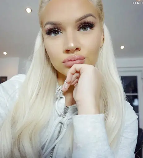Image 1826047 from Shirin David