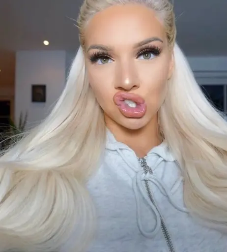 Image 1826026 from Shirin David