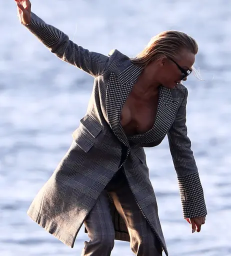 Image 1827063 from Pamela Anderson