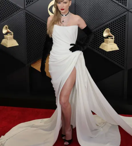 Image 1821839 from Taylor Swift