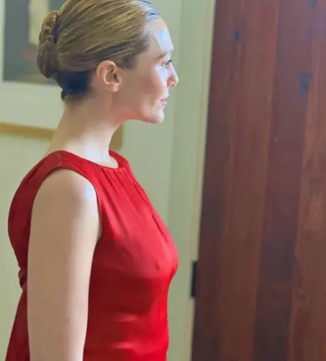 Image 1823516 from Elizabeth Olsen